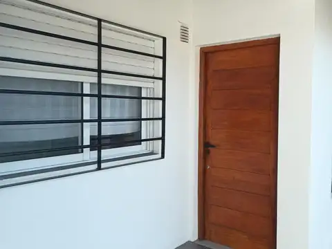 Casa de cinco ambientes en Glew