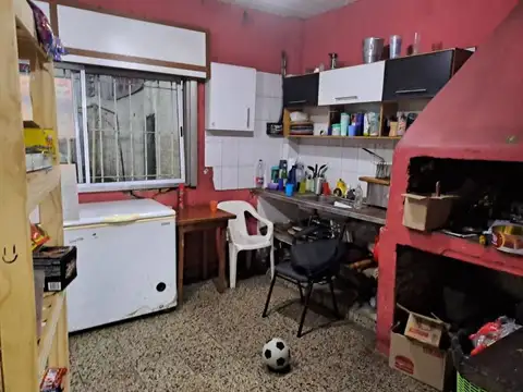 Galpon en Venta 35  mts Fondo