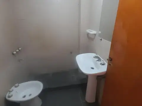 Depto Tipo Casa 2 ambientes con 1 baño