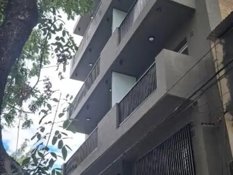 Venta duplex de un dormitorio contrafrente