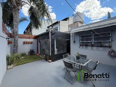 PH 3 AMBIENTES EN planta baja CON PATIO.