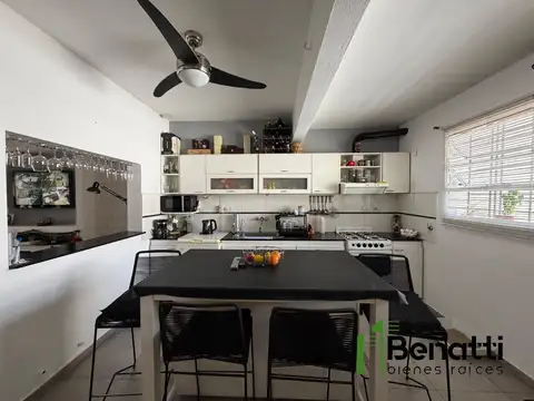 Depto Tipo Casa en Venta de 3 ambientes