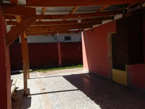 ALQUILER CASA 2 AMB PTE DERQUI PILAR ZONA CENTRICA