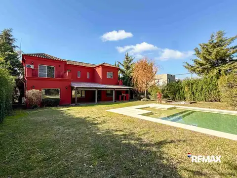 Casa en Venta en San Isidro Labrador, USD 330.000