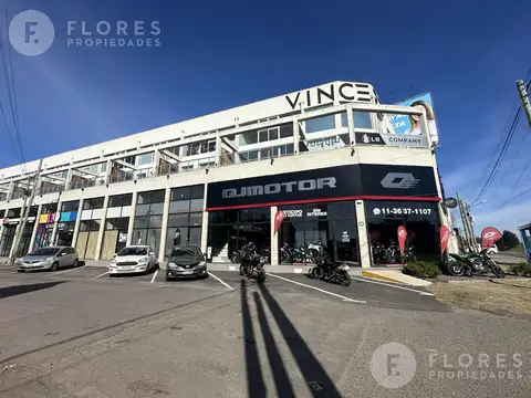 Local Venta con Renta, Complejo Comercial Vincere, Pilar, Colectora - Km 53