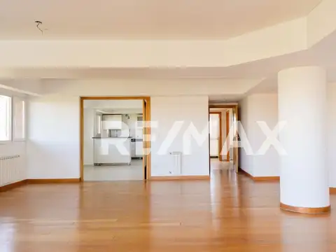 Departamento en Venta de 4 dormitorios