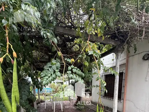 Casa 4 ambientes con 1 baño