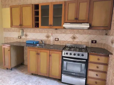 Depto Tipo Casa 3 ambientes con 1 baño