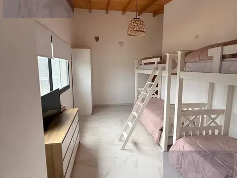 Casa en Alquiler Temporal en Costa Esmeralda, $ 6.900