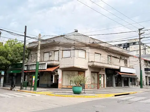 PROPIEDAD COMERCIAL / EN VENTA O ALQUILER