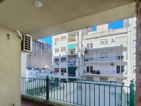 Palpa 2300, Piso 4