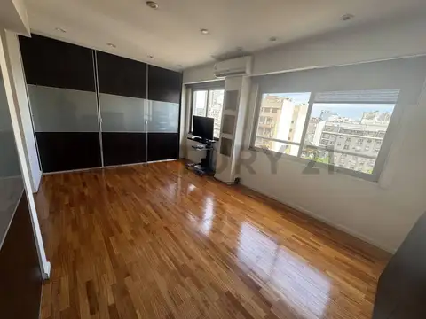 Departamento en Venta en Barrio Norte, USD 175.000