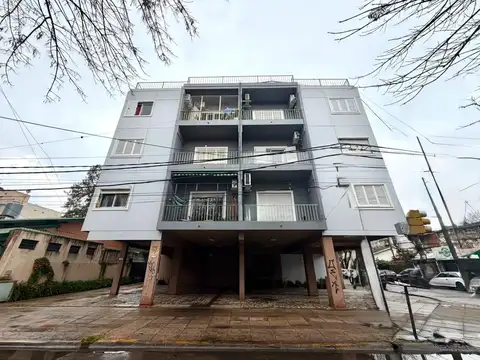 Departamento 3 ambientes en excelente ubicación.