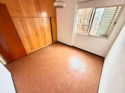 Monteverde 500, Piso 2