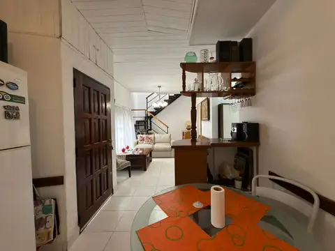 PH tipo casa en venta, Martínez con 3 dormitorios y escritorio