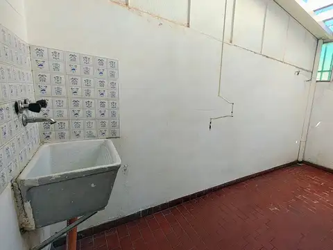Depto Tipo Casa en Venta 45 años