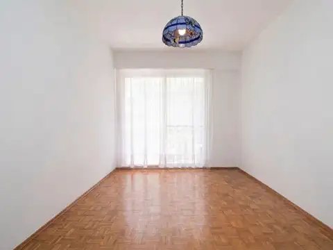 Departamento 6 ambientes con 3 baños
