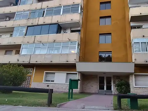 Departamento en Alquiler en Mendoza, $ 600.000