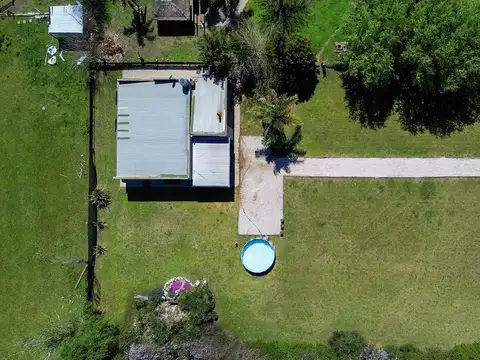 Casa 5 ambientes con 2 baños