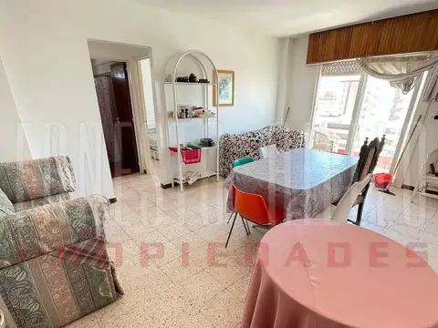Venta oportunidad departamento 3 ambientes con cochera. San Bernardo sobre calle Chiozza.