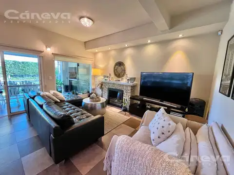 Casa en Venta en Habitat Residencias, USD 320.000