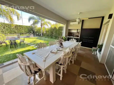 Casa en Habitat Pilar, 4 dormitorios, 3 baños, jardín, pileta y parrilla