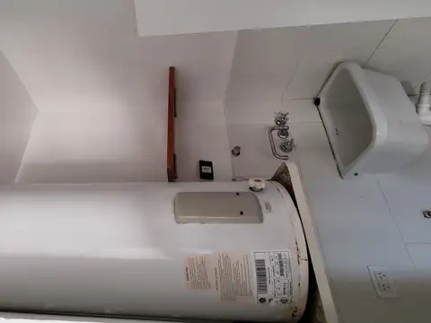 Depto Tipo Casa 2 ambientes con 1 baño