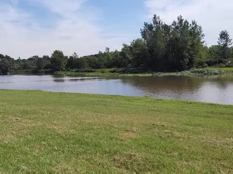 Lote Al Rio Naudir Aguas Privadas