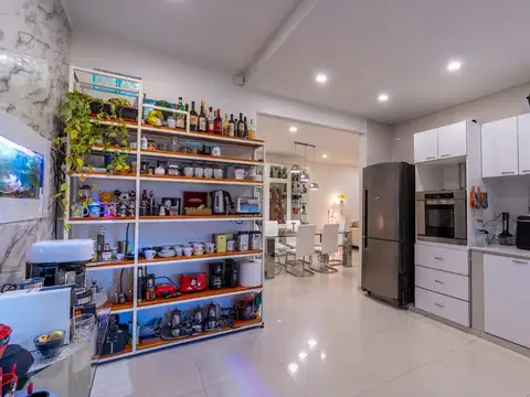 VENTA CASA SARANDÍ 4 AMB + PILETA + COCHERA