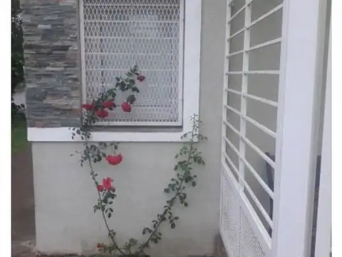 calle 34 1397 , Piso 0