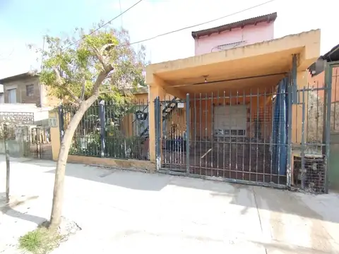 PH en Venta en Jose León Suarez 3 ambientes Cochera Patio Terraza Parrilla