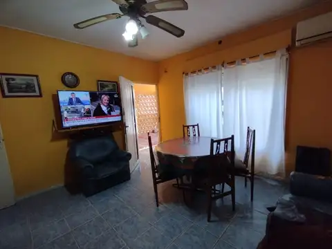 Depto Tipo Casa en Venta con 1 cocheras
