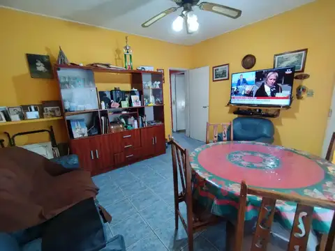 Depto Tipo Casa 3 ambientes con 1 baño