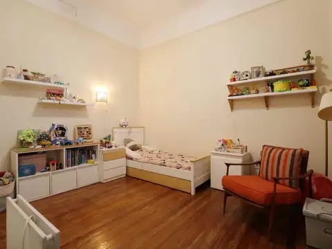 Depto Tipo Casa 4 ambientes con 2 baños