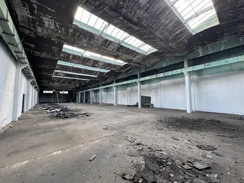 Galpón en Alquiler - Pompeya