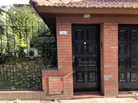 Casa - Venta - Argentina, Tres de Febrero - 9 de julio 56