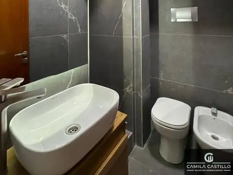 Hipólito Yrigoyen 800