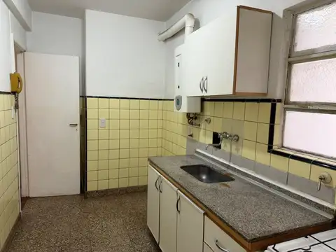 Departamento en Alquiler en Almagro, $ 750.000