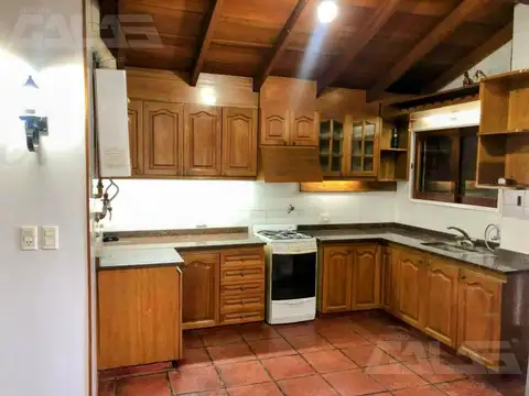 Casa en Alquiler de 3 dormitorios