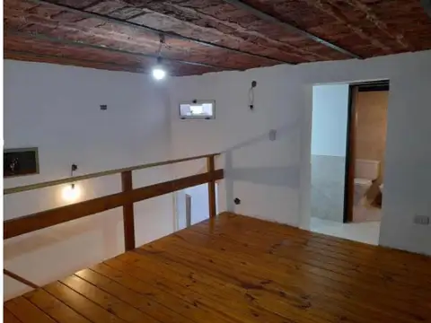 Depto Tipo Casa en Venta de 2 ambientes