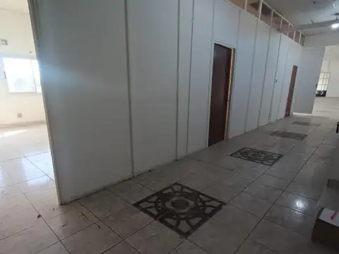 Int. Nemesio Alvarez 343 , Piso 2