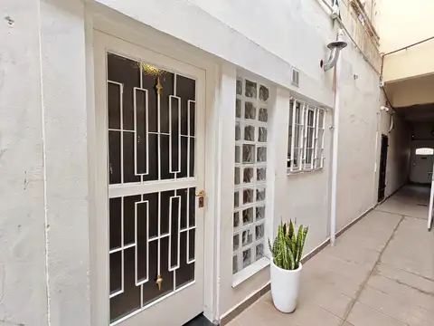 VENTA PH 3 AMBIENTES TAPIALES