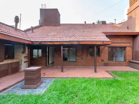 VENTA APTO CRÉDITO PERMUTA CASA 4 AMBIENTES CIUDAD JARDIN