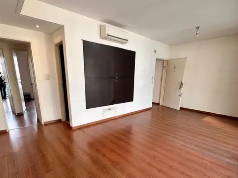 Colombres 417 , Piso 8