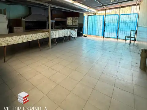 Depto Tipo Casa en Venta con 1 cocheras