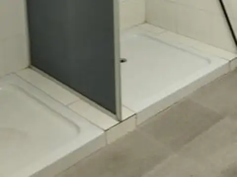 Local en Alquiler 76 años