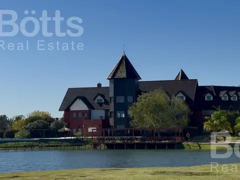 Lote al agua de 892 m² | Desde USD 50.000 de anticipo | Financiación con el barrio