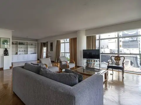 Departamento 5 ambientes con 3 baños