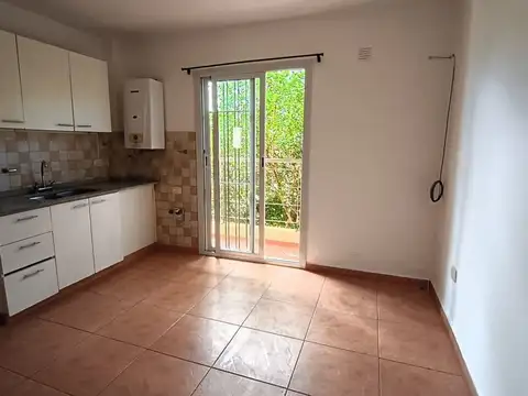 Departamento 4 ambientes con 1 baño