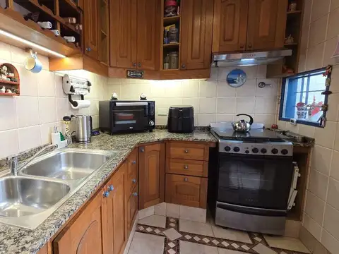 Depto Tipo Casa en Venta en Saavedra, USD 270.000